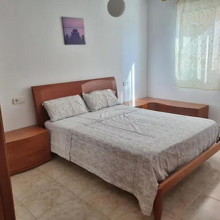 Piso Amplio Con Todas Las Comodidades